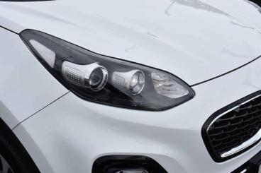 SPOTICAR Kia Sportage 1.6 Crdi Ecodynamics+ 2 Euro 6 (s/s) 5dr Used Car - Suv Hybrid White - Ballymena County Antrim - 1200569757_4