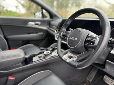 SPOTICAR Kia Sportage 1.6 T-gdi Mhev Gt-line S Dct Euro 6 (s/s) 5dr Used Car - Suv Hybrid Grey - Balsall Common - 1200587422_2