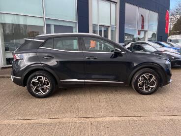 SPOTICAR Kia Sportage 1.6 T-gdi 2 Euro 6 (s/s) 5dr Used Car - Suv Petrol Black - Kettering - 1200590097_3