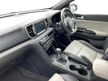 SPOTICAR Kia Sportage 1.6 T-gdi Gt-line Awd Euro 6 5dr Used Car - Suv Petrol White - Ashington - 1200599841_3