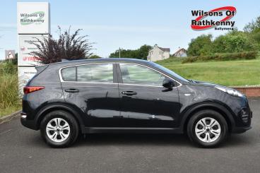 SPOTICAR Kia Sportage 1.7 Crdi 1 Euro 6 (s/s) 5dr Used Car - Suv Diesel Black - Ballymena County Antrim - 1200605856_2