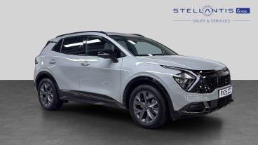 SPOTICAR Kia Sportage 1.6 H T-gdi Shadow Auto Euro 6 (s/s) 5dr Used Car - Suv Hybrid Grey - West London - 1200608860_1