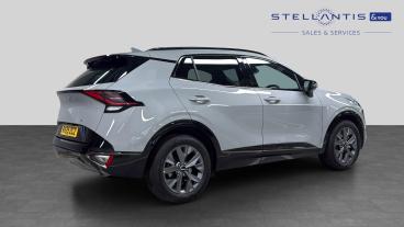 SPOTICAR Kia Sportage 1.6 H T-gdi Shadow Auto Euro 6 (s/s) 5dr Used Car - Suv Hybrid Grey - West London - 1200608860_3