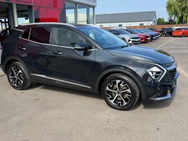SPOTICAR Kia Sportage 1.6 T-gdi Launch Edition Euro 6 (s/s) 5dr Used Car - Suv Petrol Black - Boston - 1200614503_1