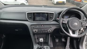 SPOTICAR Kia Sportage 1.6 Crdi Ecodynamics+ 1 Euro 6 (s/s) 5dr Used Car - Suv Hybrid White - Redditch - 1200621352_4