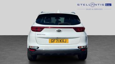 SPOTICAR Kia Sportage 1.6 Gdi 2 Euro 6 (s/s) 5dr Used Car - Suv Petrol White - Maidstone - 1200623342_4
