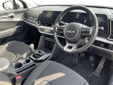 SPOTICAR Kia Sportage 1.6 T-gdi Mhev 2 Euro 6 (s/s) 5dr Used Car - Suv Hybrid Black - Sheffield - 1200633027_5