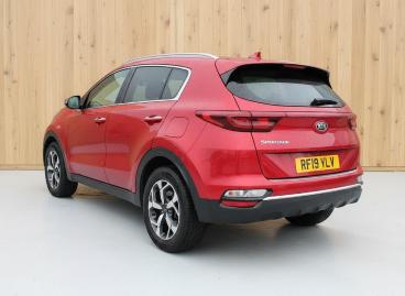 SPOTICAR Kia Sportage 1.6 Crdi 2 Dct Euro 6 (s/s) 5dr Used Car - Suv Diesel Red - Lichfield - 1200641380_3