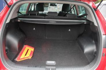 SPOTICAR Kia Sportage 1.6 Crdi 2 Dct Euro 6 (s/s) 5dr Used Car - Suv Diesel Red - Lichfield - 1200641380_5