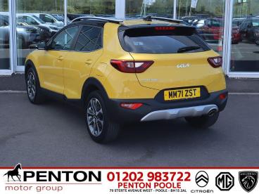 SPOTICAR Kia Stonic 1.0 T-gdi Mhev Connect Dct Euro 6 (s/s) 5dr Used Car - Suv Hybrid Yellow - Poole - 1200514253_4