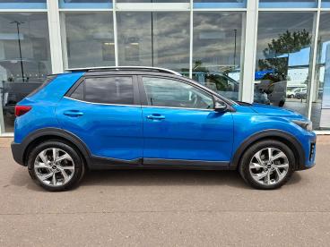 SPOTICAR Kia Stonic 1.0 T-gdi Mhev Gt-line S Euro 6 (s/s) 5dr Used Car - Suv Hybrid Blue - Boston - 1200519968_2