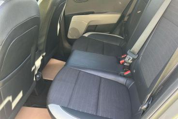 SPOTICAR Kia Stonic 1.0 T-gdi Mhev Connect Euro 6 (s/s) 5dr Used Car - Suv Hybrid Grey - Dartford - 1200551471_5