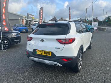 SPOTICAR Kia Stonic 1.0 T-gdi Mhev Connect Euro 6 (s/s) 5dr Used Car - Suv Hybrid White - Colwyn Bay - 1200553821_4