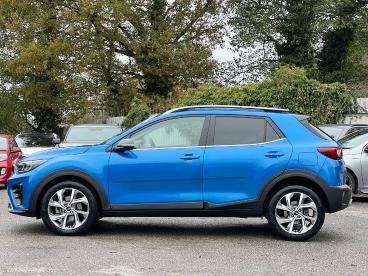 SPOTICAR Kia Stonic 1.0 T-gdi Gt-line Euro 6 (s/s) 5dr Used Car - Suv Petrol Blue - Pontypridd - 1200556495_4