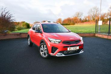SPOTICAR Kia Stonic 1.0 T-gdi Gt-line Euro 6 (s/s) 5dr Used Car - Suv Petrol Red - Ballymena County Antrim - 1200559762_5