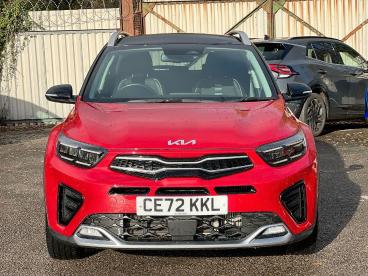 SPOTICAR Kia Stonic 1.0 T-gdi Mhev Gt-line S Dct Euro 6 (s/s) 5dr Used Car - Suv Hybrid Multicolour - Pontypridd - 1200563705_2
