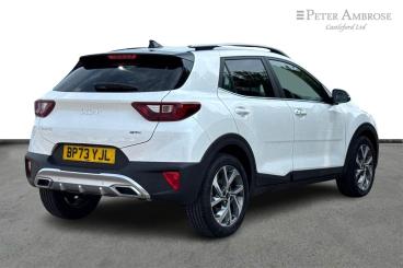 SPOTICAR Kia Stonic 1.0 T-gdi Mhev Gt-line S Dct Euro 6 (s/s) 5dr Used Car - Suv Hybrid White - Castleford - 1200564886_3