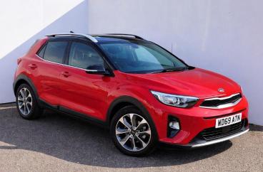 SPOTICAR Kia Stonic 1.0 T-gdi 4 Dct Euro 6 (s/s) 5dr Used Car - Suv Petrol Red - Trowbridge - 1200585250_1