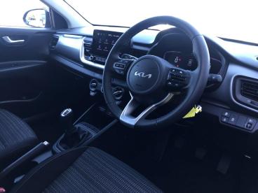 SPOTICAR Kia Stonic 1.0 T-gdi 2 Euro 6 (s/s) 5dr Used Car - Suv Petrol Black - Bangor - 1200588499_3