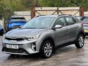 SPOTICAR Kia Stonic 1.0 T-gdi 2 Euro 6 (s/s) 5dr Used Car - Suv Petrol Grey - Pontypridd - 1200591446_3