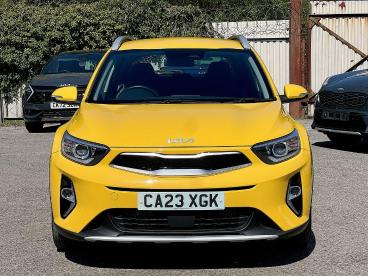 SPOTICAR Kia Stonic 1.0 T-gdi 2 Euro 6 (s/s) 5dr Used Car - Suv Petrol Yellow - Pontypridd - 1200595365_2