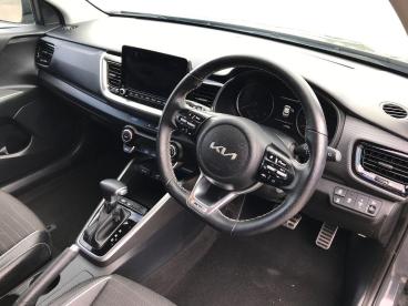 SPOTICAR Kia Stonic 1.0 T-gdi Gt-line Dct Euro 6 (s/s) 5dr Used Car - Suv Petrol Grey - Bangor - 1200597161_3