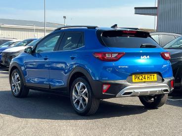 SPOTICAR Kia Stonic 1.0 T-gdi Mhev Gt-line S Euro 6 (s/s) 5dr Used Car - Suv Hybrid Blue - Blackpool - 1200606363_3