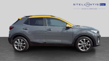SPOTICAR Kia Stonic 1.0 T-gdi Quantum Euro 6 (s/s) 5dr Used Car - Suv Petrol Grey - Redditch - 1200618952_2