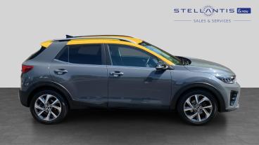 SPOTICAR Kia Stonic 1.0 T-gdi Mhev Gt-line S Euro 6 (s/s) 5dr Used Car - Suv Hybrid Grey - Walton On Thames - 1200619048_2