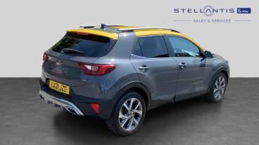 SPOTICAR Kia Stonic 1.0 T-gdi Mhev Gt-line S Euro 6 (s/s) 5dr Used Car - Suv Hybrid Grey - Walton On Thames - 1200619048_3