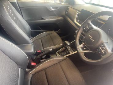 SPOTICAR Kia Stonic 1.0 T-gdi Gt-line Dct Euro 6 (s/s) 5dr Used Car - Suv Petrol Grey - Bridgend - 1200619566_3