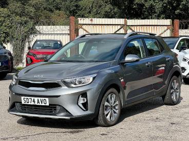 SPOTICAR Kia Stonic 1.0 T-gdi 2 Dct Euro 6 (s/s) 5dr Used Car - Suv Petrol Grey - Pontypridd - 1200641856_3