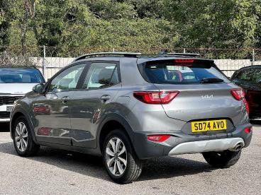 SPOTICAR Kia Stonic 1.0 T-gdi 2 Dct Euro 6 (s/s) 5dr Used Car - Suv Petrol Grey - Pontypridd - 1200641856_5