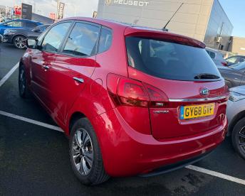 SPOTICAR Kia Venga 1.6 4 Auto Euro 6 5dr Used Car - City Car Petrol Red - Darlington - 1200564710_2