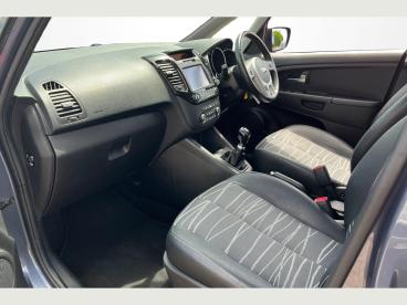 SPOTICAR Kia Venga 1.6 3 Euro 6 (s/s) 5dr Used Car - City Car Petrol Blue - Uckfield - 1200602205_2