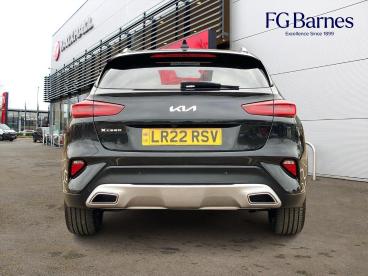 SPOTICAR Kia Xceed 1.5 T-gdi 3 Euro 6 (s/s) 5dr Used Car - Suv Petrol Black - Guildford - 1200545798_5