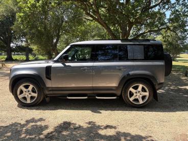 SPOTICAR Land Rover Defender 2.0 Sd4 Se Auto 4wd Euro 6 (s/s) 5dr Used Car - Suv Diesel Grey - Salisbury - 500643329_4