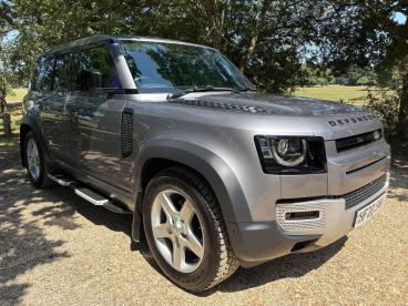 SPOTICAR Land Rover Defender 2.0 Sd4 Se Auto 4wd Euro 6 (s/s) 5dr Used Car - Suv Diesel Grey - Salisbury - 500643329_5
