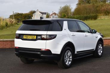 SPOTICAR Land Rover Discovery 2.0 D165 S Euro 6 (s/s) 5dr Used Car - Suv Diesel White - Ballymena County Antrim - 1200542204_5