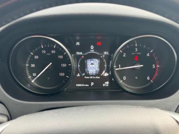 SPOTICAR Land Rover Discovery 2.0 Td4 Hse Auto 4wd Euro 6 (s/s) 5dr Used Car - Suv Diesel Black - Watford - 1200554648_2