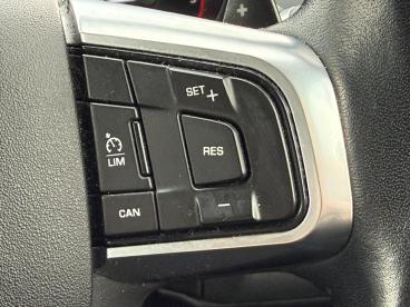 SPOTICAR Land Rover Discovery 2.0 Td4 Hse Auto 4wd Euro 6 (s/s) 5dr Used Car - Suv Diesel Black - Watford - 1200554648_4