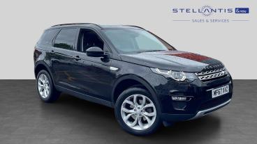 SPOTICAR Land Rover Discovery 2.0 Si4 Hse Auto 4wd Euro 6 (s/s) 5dr Used Car - Suv Petrol Black - Salford - 1200602670_1