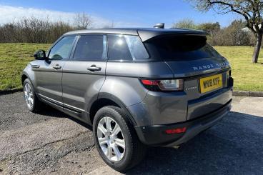 SPOTICAR Land Rover Range Rover Evoque 2.0 Td4 Se Tech Auto 4wd Euro 6 (s/s) 5dr Used Car - Suv Diesel Grey - Bridgend - 1200592373_3
