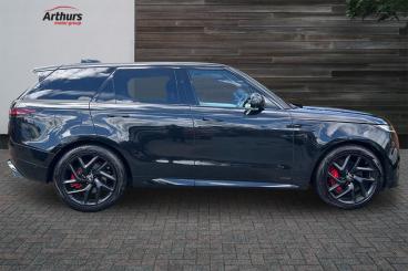 SPOTICAR Land Rover Range Rover Sport 3.0 P400 Mhev Autobiography Auto 4wd Euro 6 (s/s) Used Car - Suv Petrol Black - Oswestry - 1200610015_2