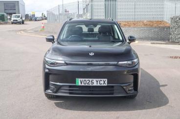 SPOTICAR Leapmotor C10 69.9kwh Auto 5dr Used Car - Suv Electric  - Bromsgrove - 1200519382_4