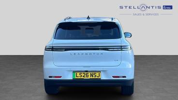 SPOTICAR Leapmotor C10 69.9kwh Auto 5dr Used Car - Suv Electric White - Chingford - 1200639772_4