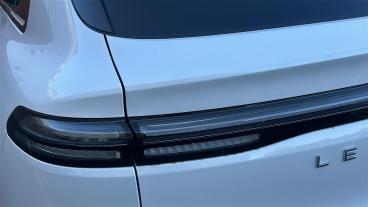 SPOTICAR Leapmotor C10 69.9kwh Auto 5dr Used Car - Suv Electric White - Chingford - 1200639772_5