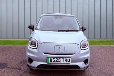 SPOTICAR Leapmotor T03 37.3kwh Auto 5dr Used Car - Saloon Electric Silver - Taunton - 1200643247_3