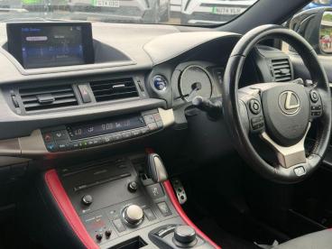 SPOTICAR Lexus Ct 1.8 200h F Sport E-cvt Euro 6 (s/s) 5dr Used Car - Saloon Hybrid Black - Billinghay - 1200622428_3