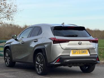 SPOTICAR Lexus Ux 2.0 250h F Sport Design E-cvt Euro 6 (s/s) 5dr Used Car - Suv Hybrid Silver - Balsall Common - 1200551292_4